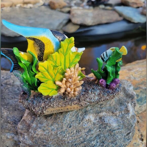 Tropical Fish Hand Painted Resin Figurine - Picture 3 of 15